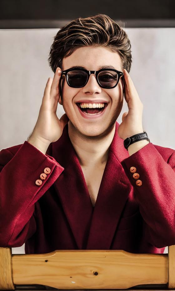 Etonnant : Ilario se met à la publicité !