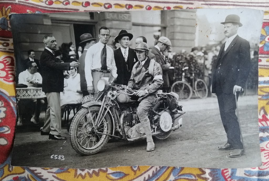 Robert Haas et Georges&nbsp;Monneret